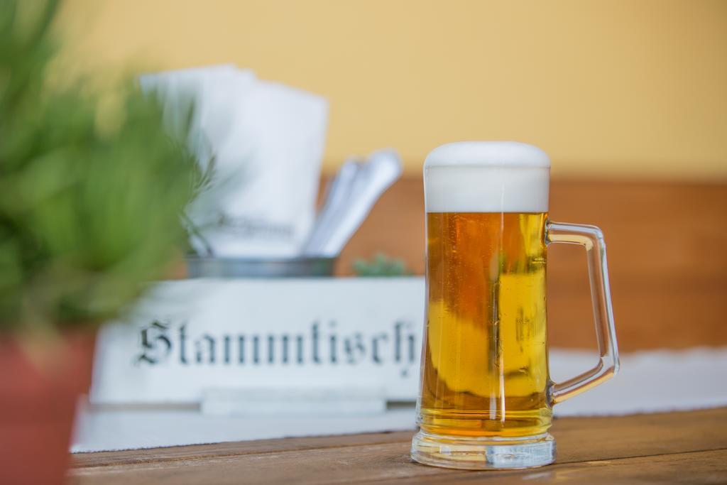 Hotel Gasthof Zum Kirchenwirt Puch bei Hallein Luaran gambar